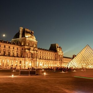Oplev paris’ pulserende gader og fodboldmagien på parc des princes