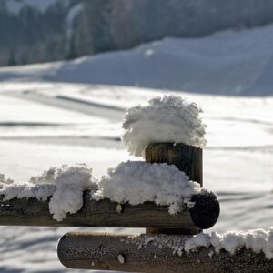 Familievenlige skiferiedestinationer med praktiske fordele
