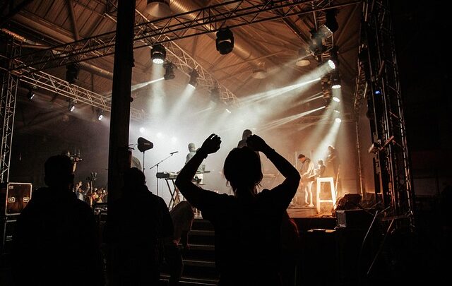 Musikfestivaler 2024: Her er de største oplevelser du ikke må gå glip af